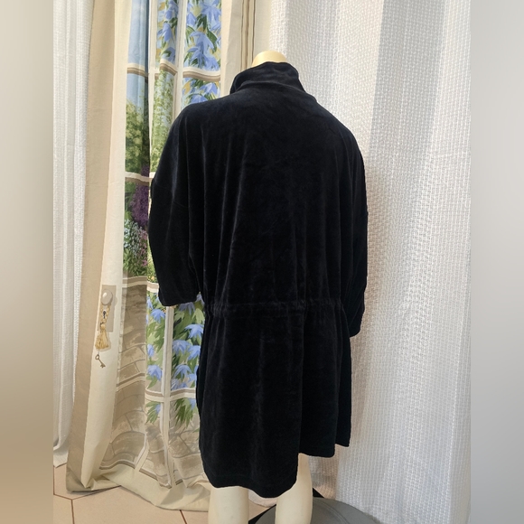 Disney Catalog Mickey Velour Jacket Womens 1XL Black Full Zip Sweatshirt Pockets - Picture 8 of 11